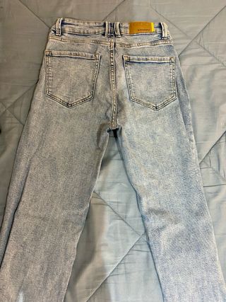 Pantalones Stradivarius anchos talla 36