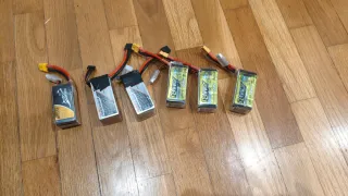 Pack 2 Drones FPV de 5" con muchos complementos.