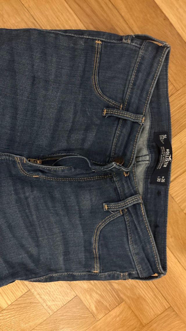 Vaqueros Hollister Talla L