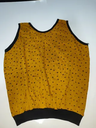Top Vintage amarelo mostarda e preto