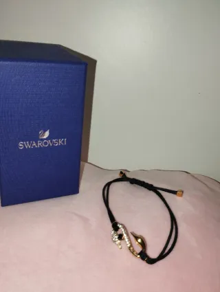 Pulsera Swarovski Cisne Dorado y Negro