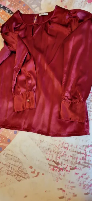 Blusa Cetim Bordeaux Senhora