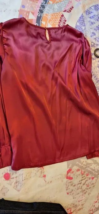 Blusa Cetim Bordeaux Senhora