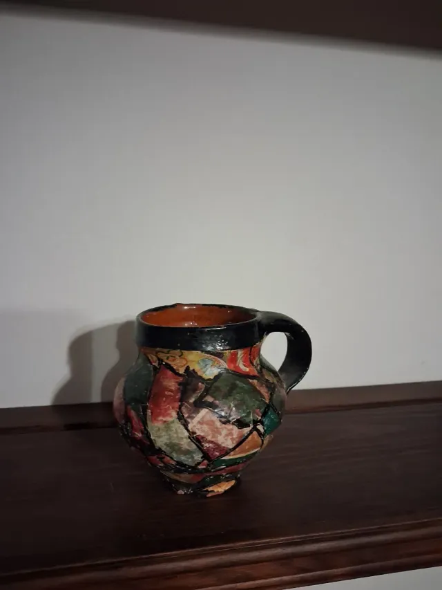 Jarrón de cerámica multicolor