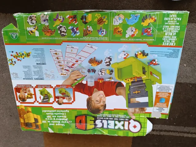 Qixels 3D Maker y Kingdom 