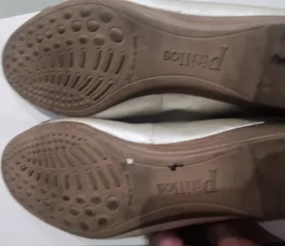 Zapatos Pitillos dorados y Beige