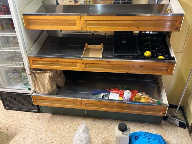 Estantería para frutería/tienda precio a convenir