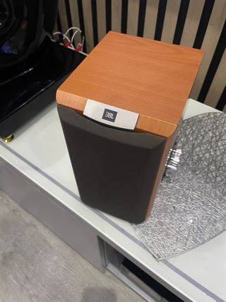 Altavoces JBL Activos 120W RMS Bluetooth