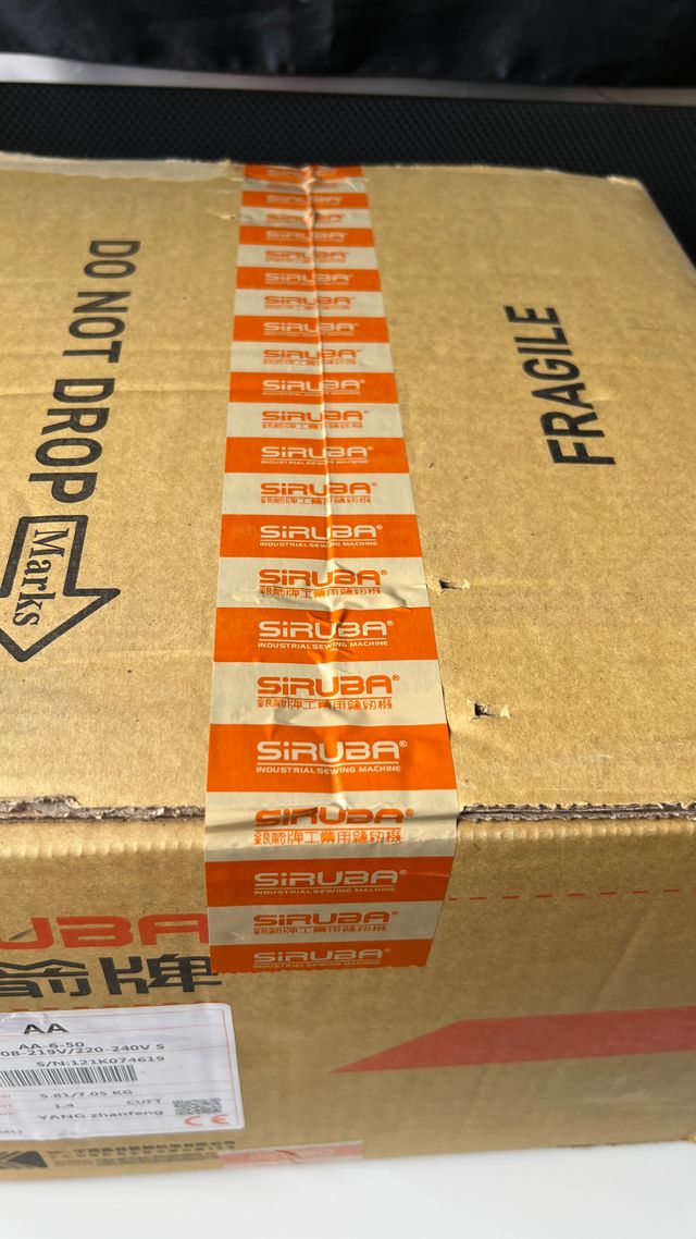 Máquina de coser Siruba AA-6