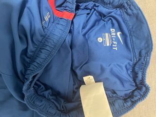 Shorts FC Barcelona Nike Azul y Rojo