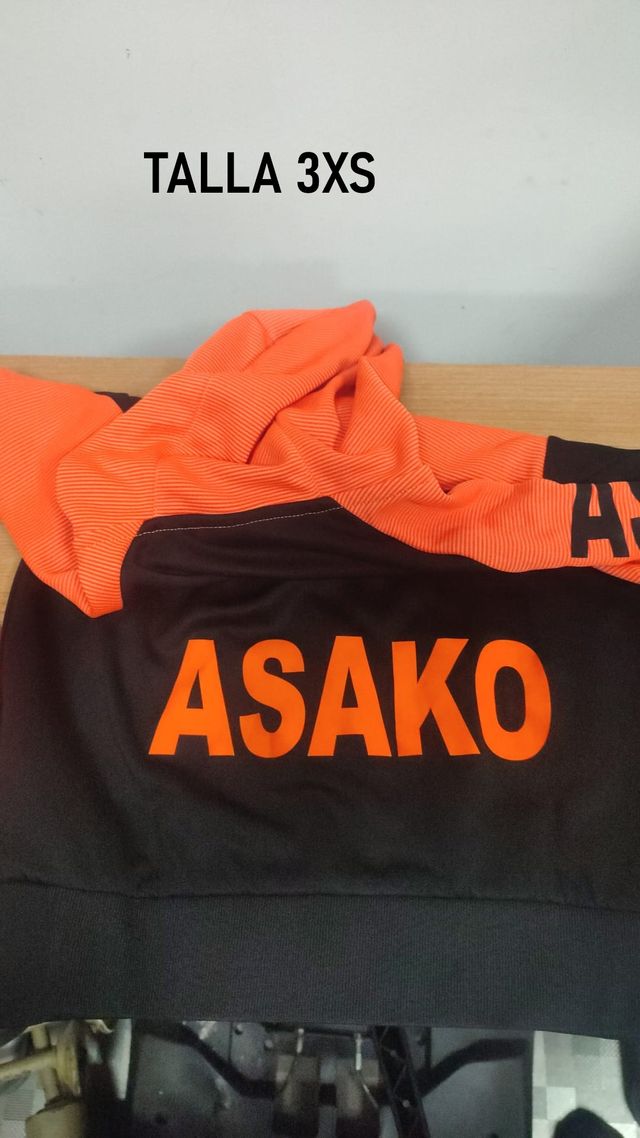 Lote ropa deportiva Club fútbol ASAKO Motril