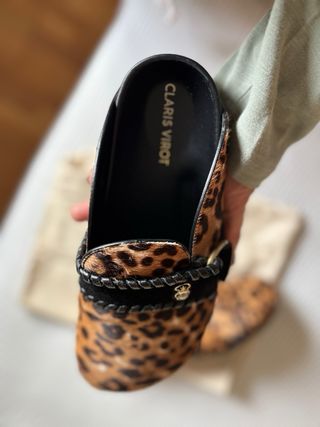 Mules Leopardo Claris Virot