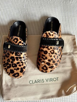 Mules Leopardo Claris Virot