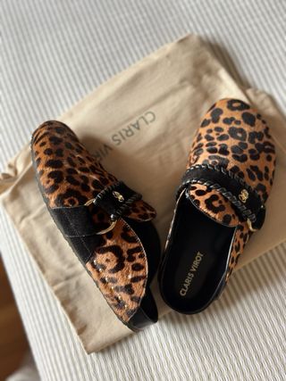 Mules Leopardo Claris Virot