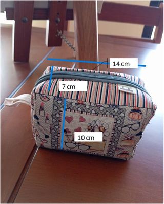 Neceser de viaje estampado