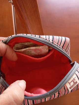 Neceser de viaje estampado