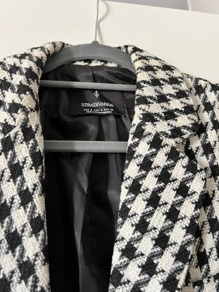 Blazer y pantalon Stradivarius pata de gallo