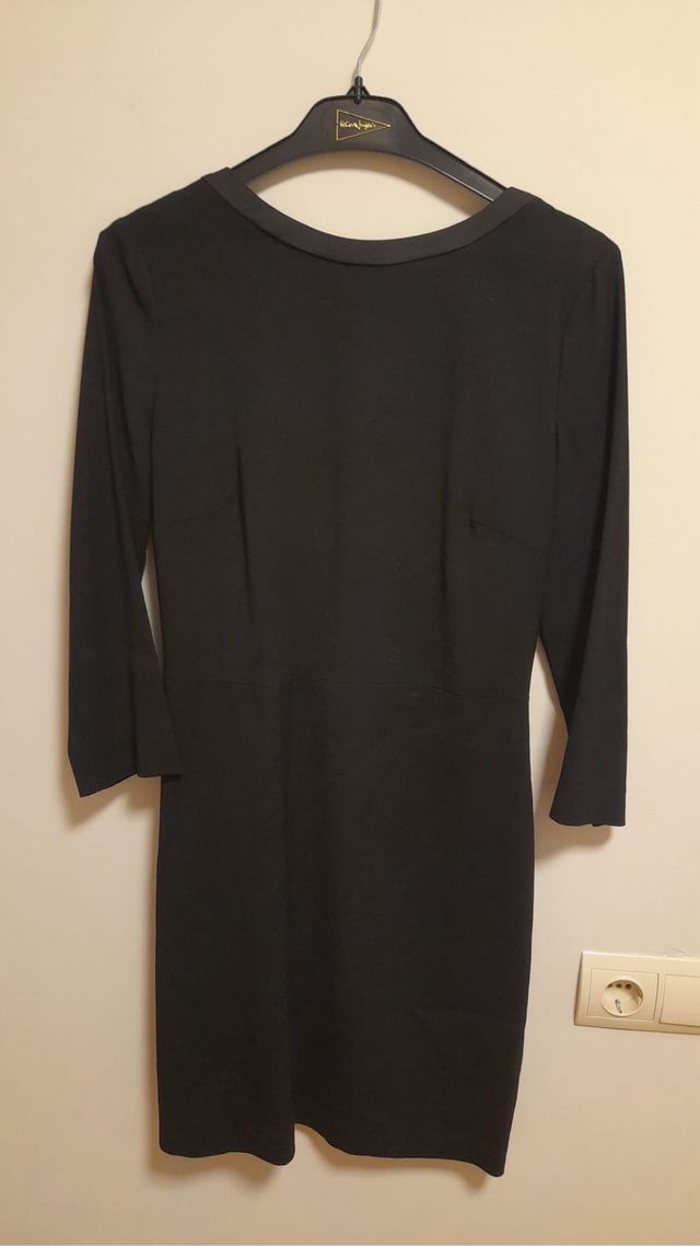 Vestido negro manga francesa talla M