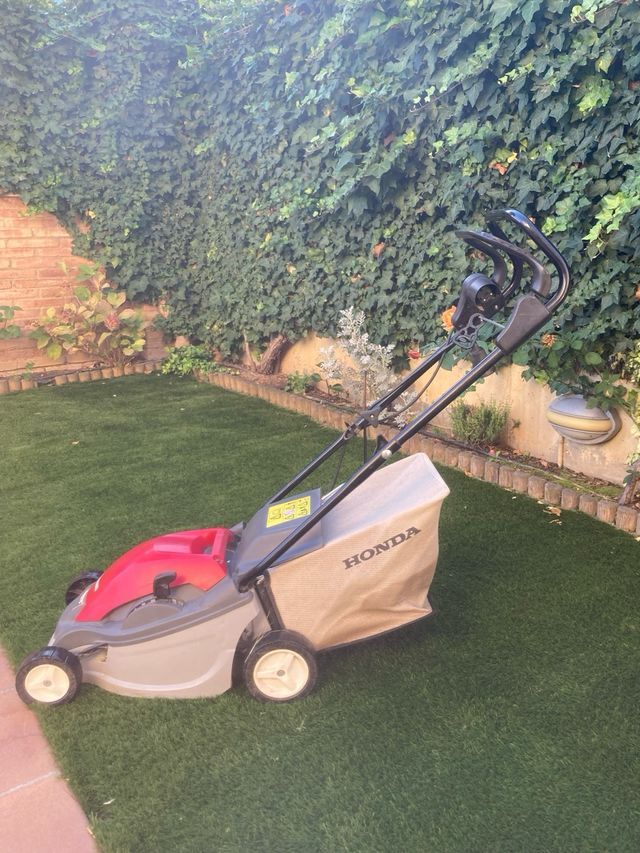 Cortador de relva eléctrico HRE 370 HRE