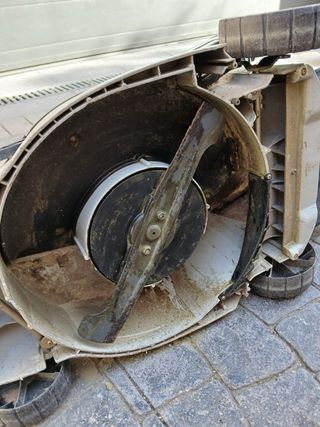 Tosaerba elettrico Honda HRE 370