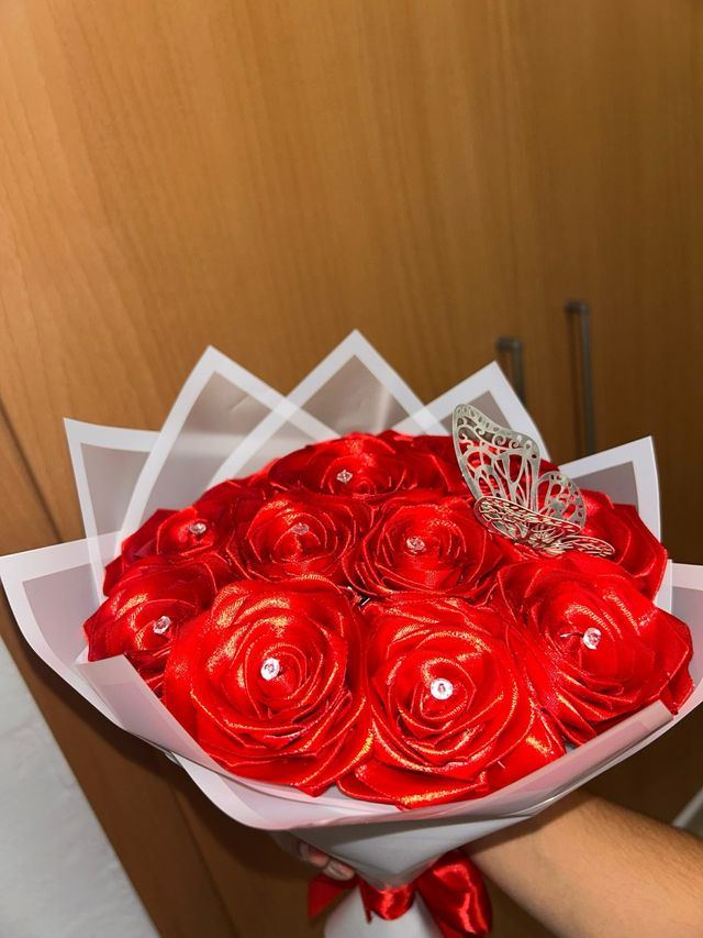 Rosas eternas personalizable @detallitos_gaditanos