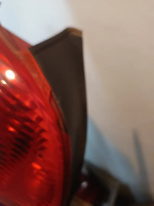 Rotulas y bieletas Pilotos traseros Peugeot 206