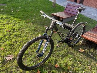 TREK SUPERCALIBER SLR 9.9 Flight Attendant