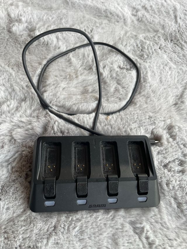 TREK SUPERCALIBER SLR 9.9 Flight Attendant