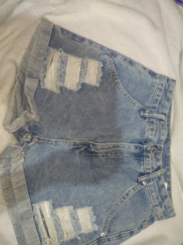 Shorts vaqueros oversize rotos