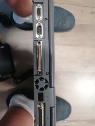 Portátil Toshiba Satellite 4060XCDT Pentium II