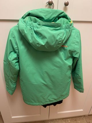 Chaqueta esquí Quiksilver y pantalón CMP niño
