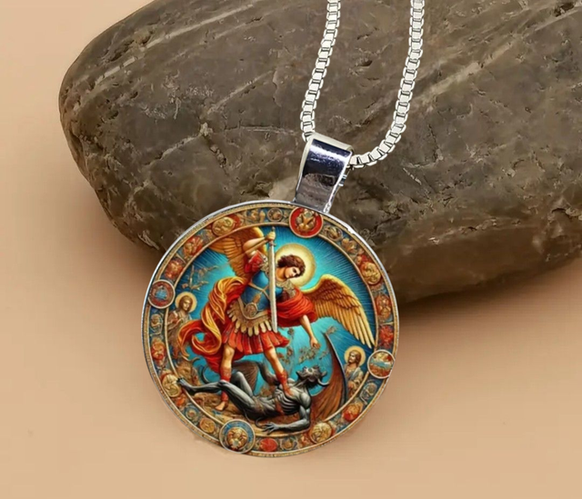 Collar San Miguel Arcángel 60cm