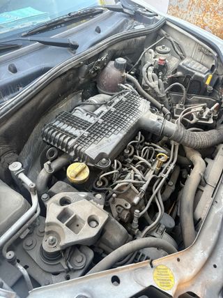 se vende renaut kango