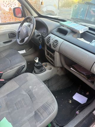 se vende renaut kango