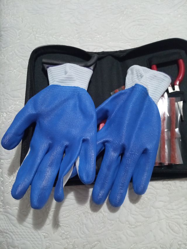 Kit Riparazione Gomme AMC 26 pezzi