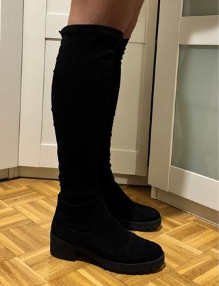 Botas altas de ante negro