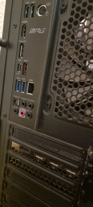 PC Gaming i5 10600KF RTX 3060Ti 16GB RAM