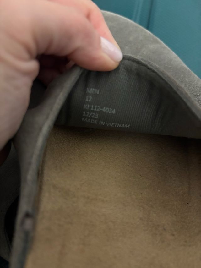 Zapatos Abercrombie & Fitch grises