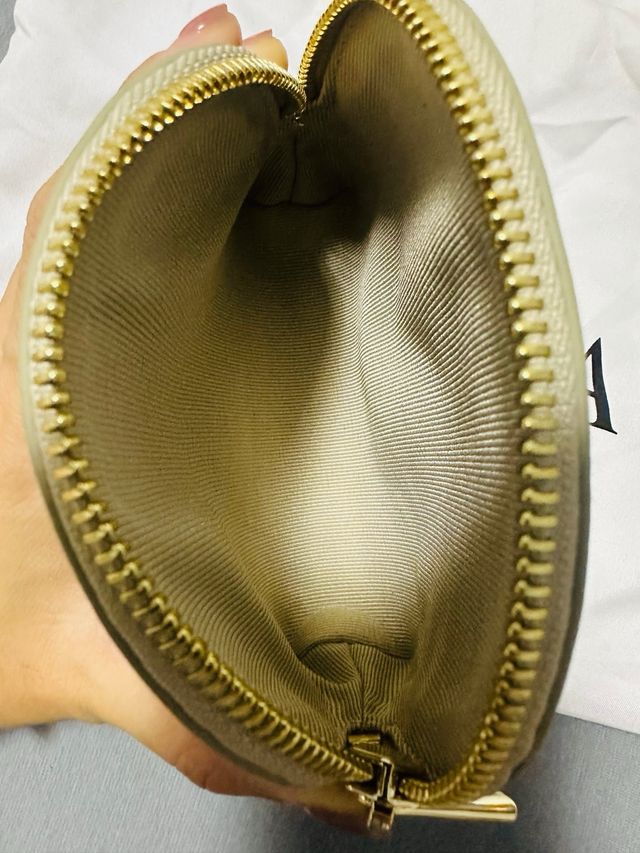 Neceser Furla Dorado