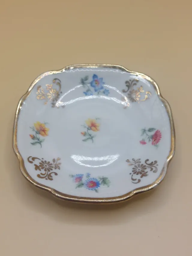 Piattino dorato floreale in porcellana Baviera