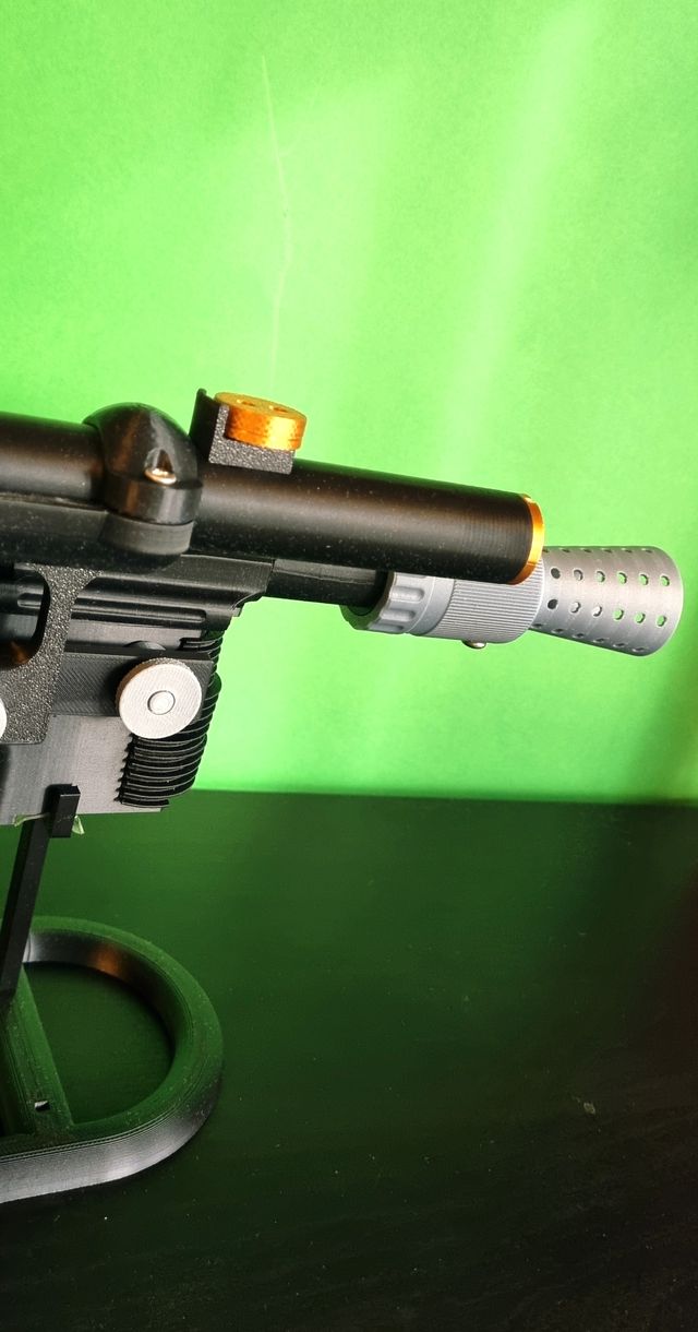 Blaster Han Solo DL-44 Deluxe