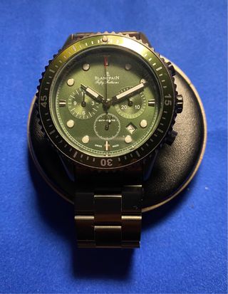 Reloj Cronógrafo verde y negro