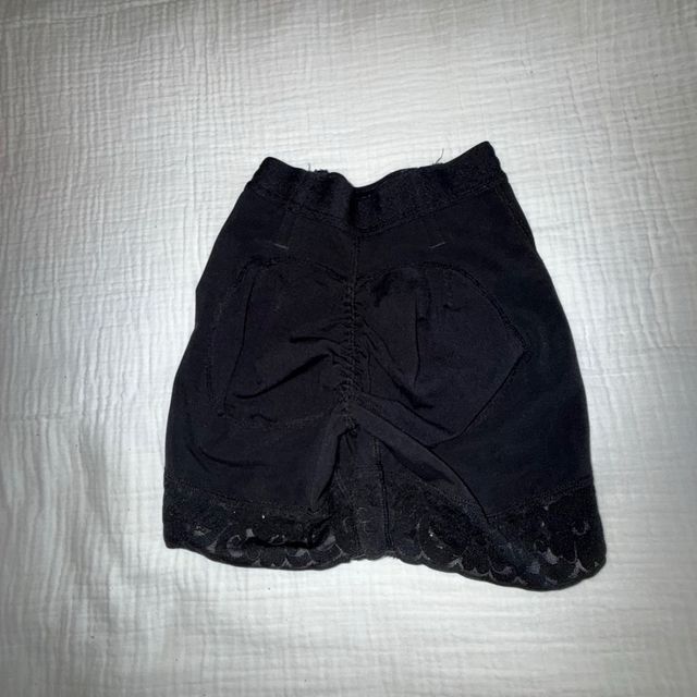 Faja MariaE Compresión Fuerte Negra shorts