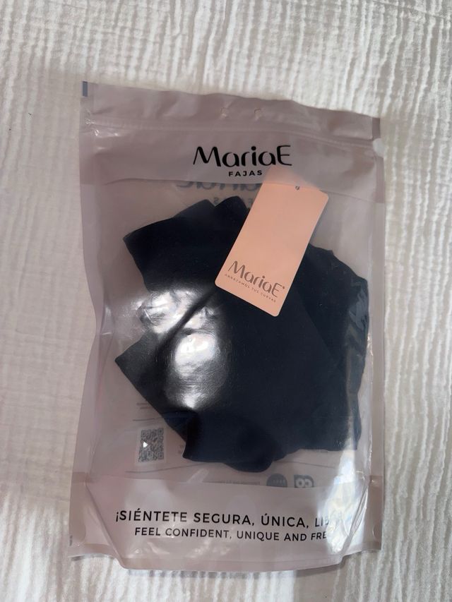 Faja MariaE Compresión Fuerte Negra shorts