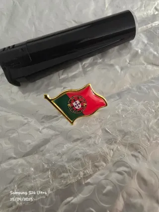 Pin com a Bandeira Portugal