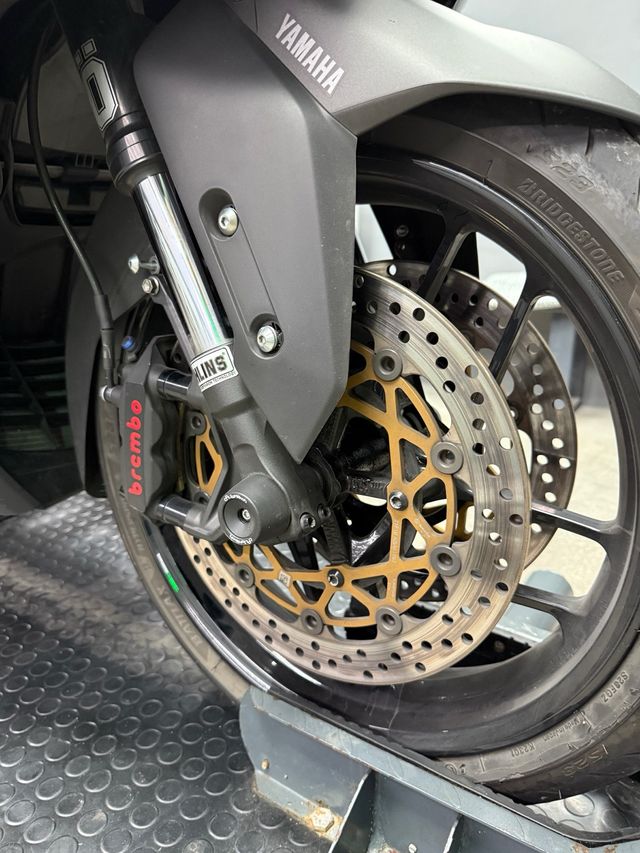 Discos Freno Brembo Oro HPK 320mm Yamaha T-Max