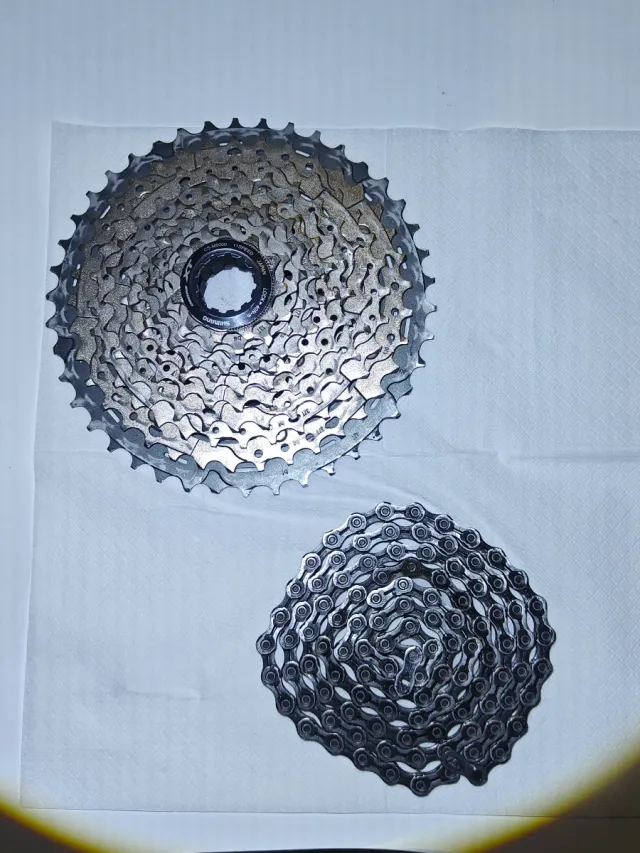 Grupo de transmissão Shimano XT 2x11v M8000