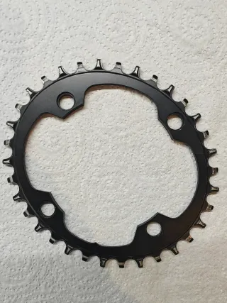 Piastra ovale nera Massi 34T 104BCD