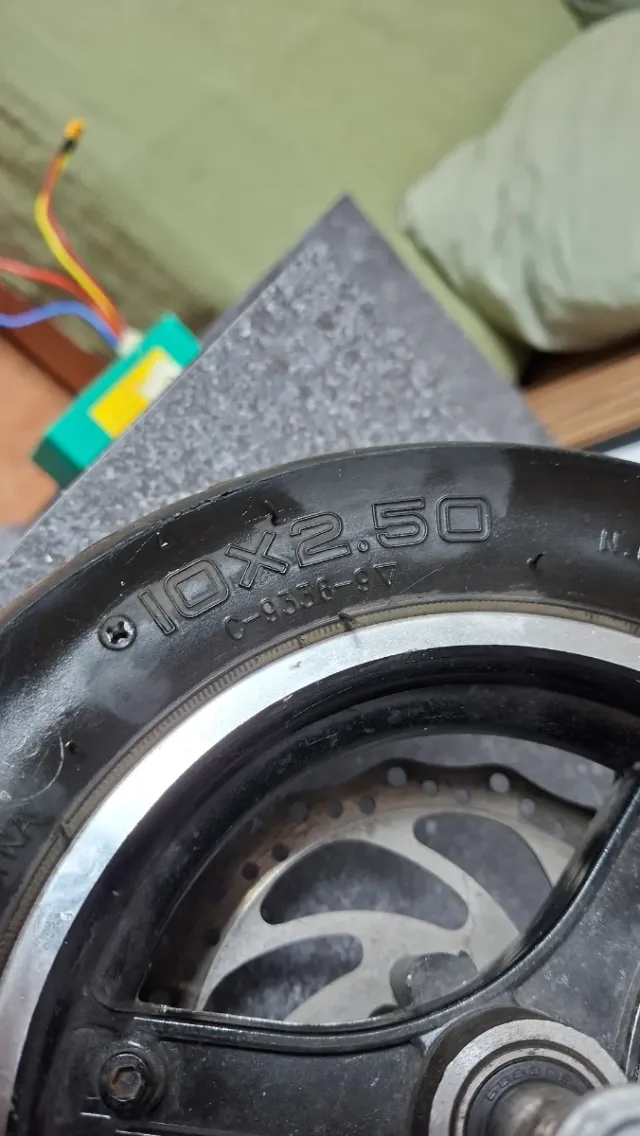 Rueda Delantera Patinete Eléctrico