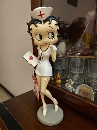 Betty Boop Enfermera Sexy (34 Centímetros)